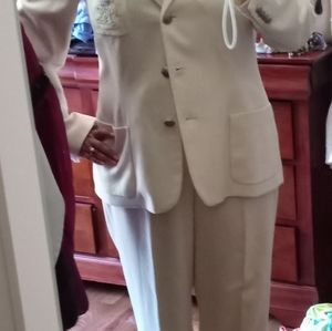 Ralph Lauren NWT Size 12 Cream Wool Suit